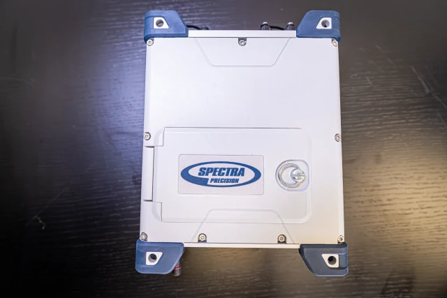 SPECTRA SP90M – GNSS CORS Receivers