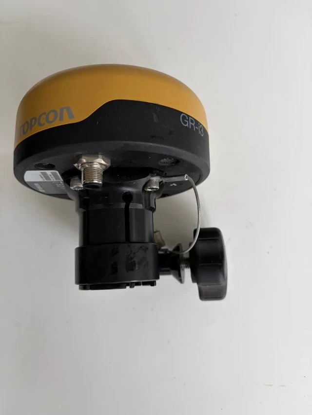Topcon GR-I3F in nearly new condition