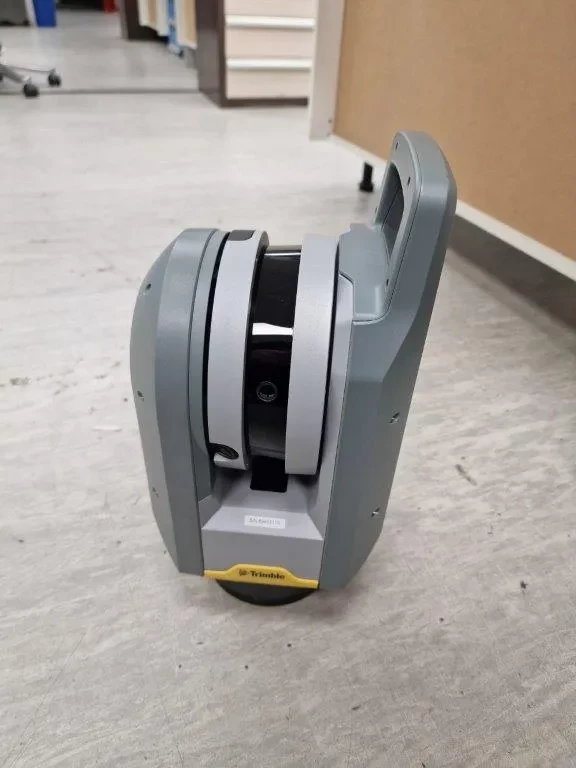 Trimble X7 3D Laser Scanner Kit with T10