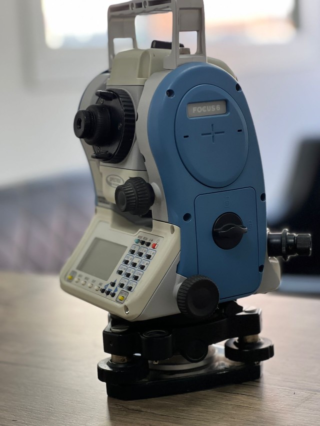 Spectra Focus 6 5-Second Total Station Used