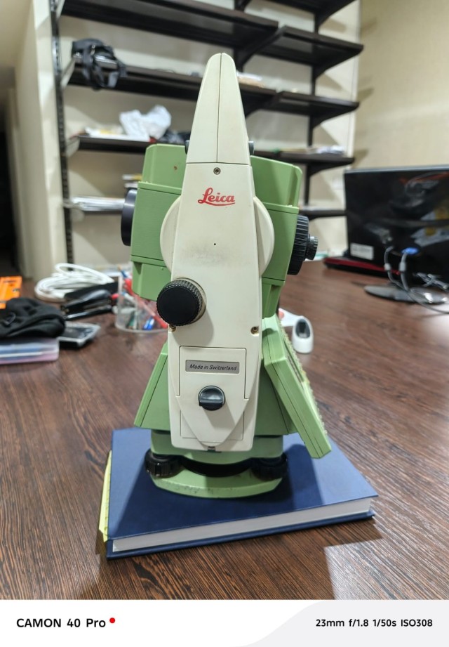 Leica TCR1203+ Total Station with Full Accessories